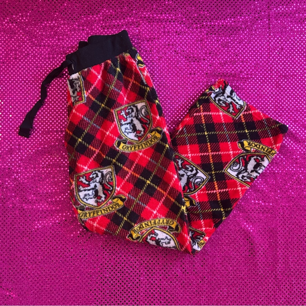 red and black plaid gryffindor adjustable waistband pajama pants